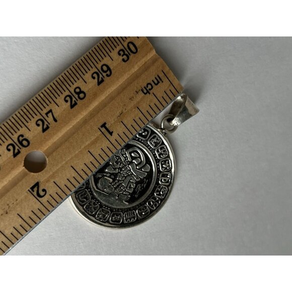 Solid 925 Sterling Silver Ancient Mayan Calendar Aztec Zodiac Wheel Pendant - Picture 4 of 16
